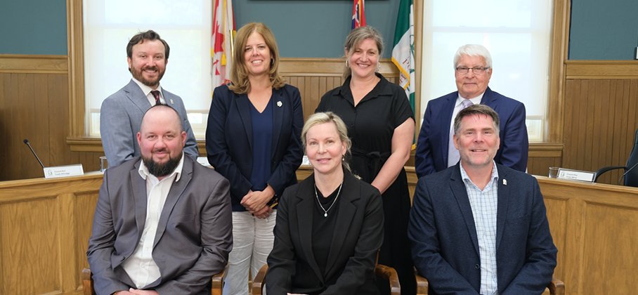 Image of the 7 members of Port Hope Council